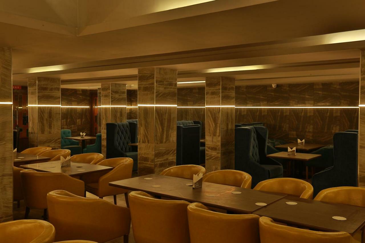 Hotel Luminara Kochi Екстериор снимка